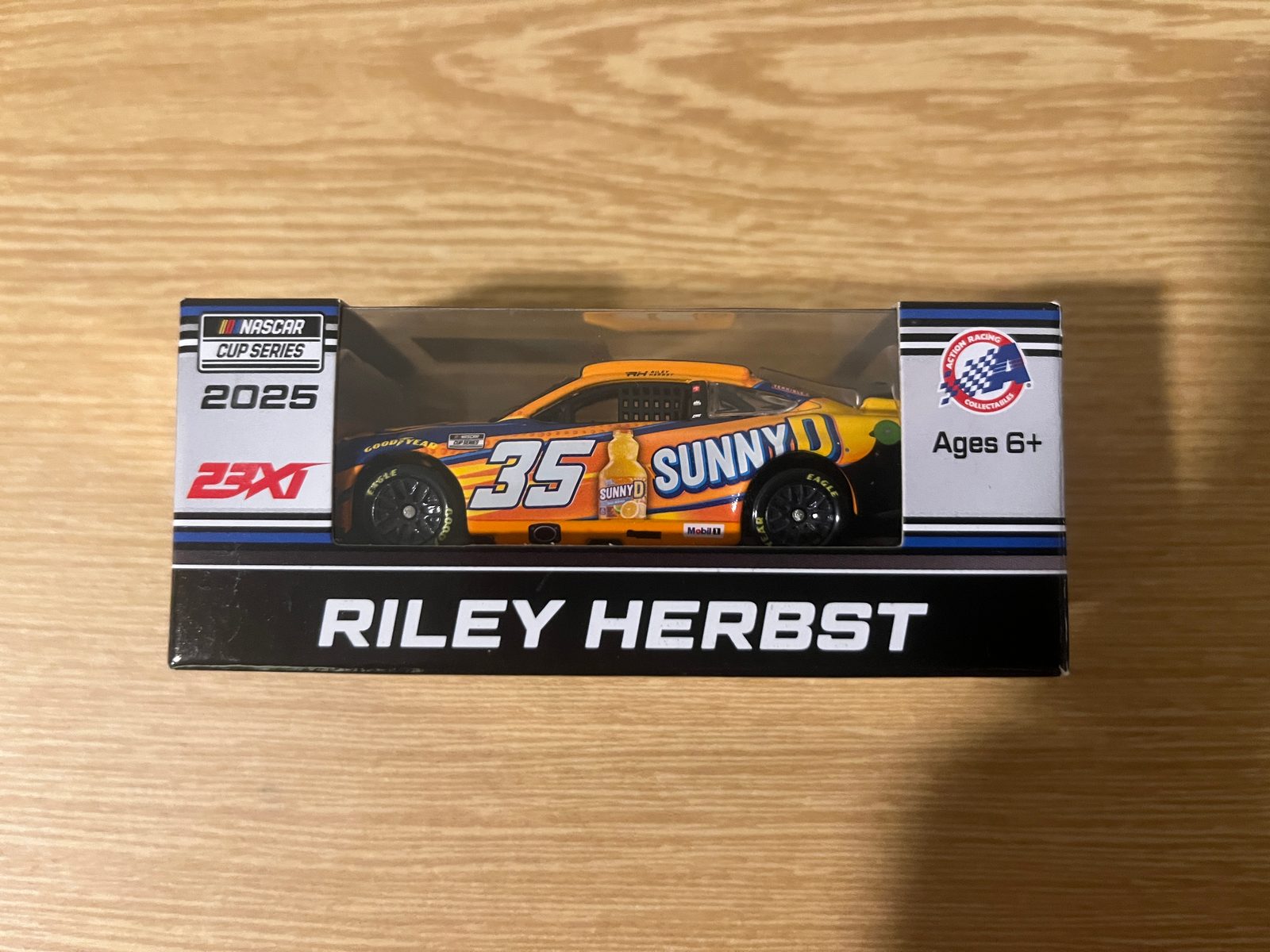 Riley Herbst